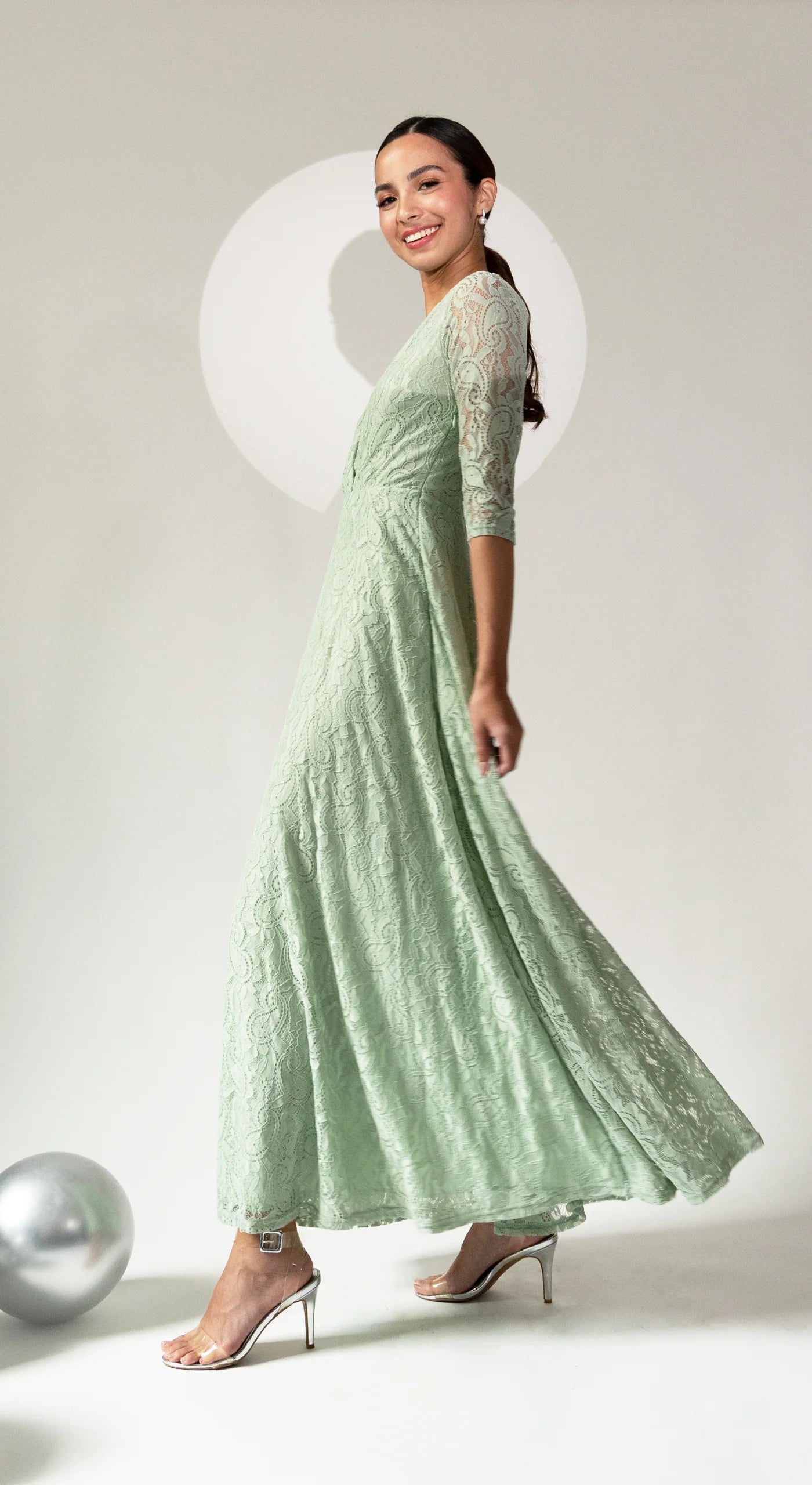 GRACE GOWN