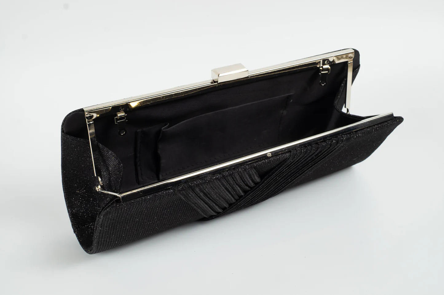 IVY CLUTCH BAG
