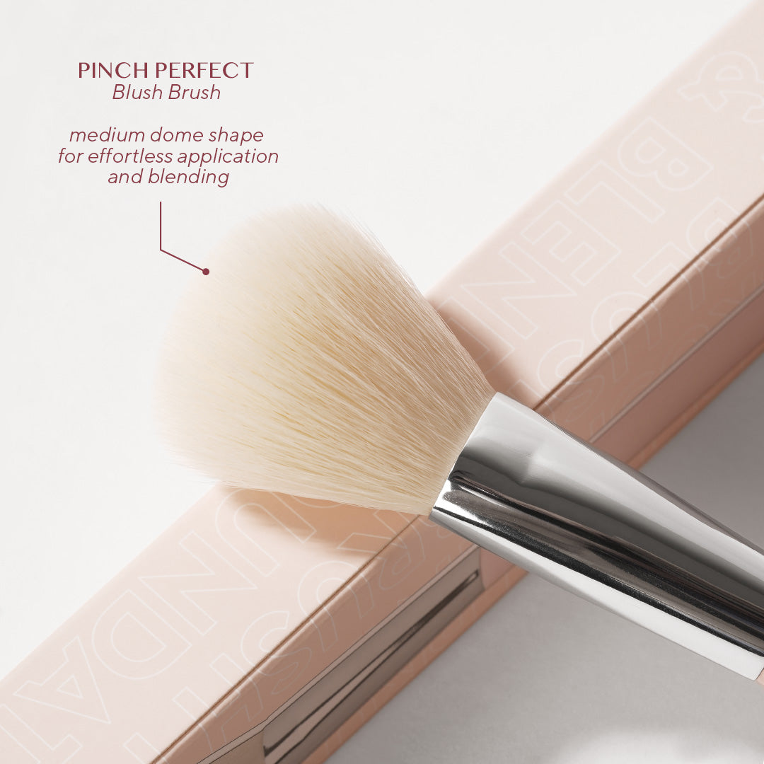 BLUSH BRUSH