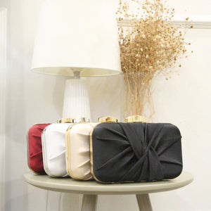 DAHLIA CLUTCH BAG