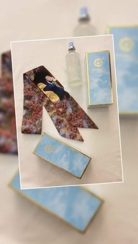 KAMISETA-POWDER PERFUME